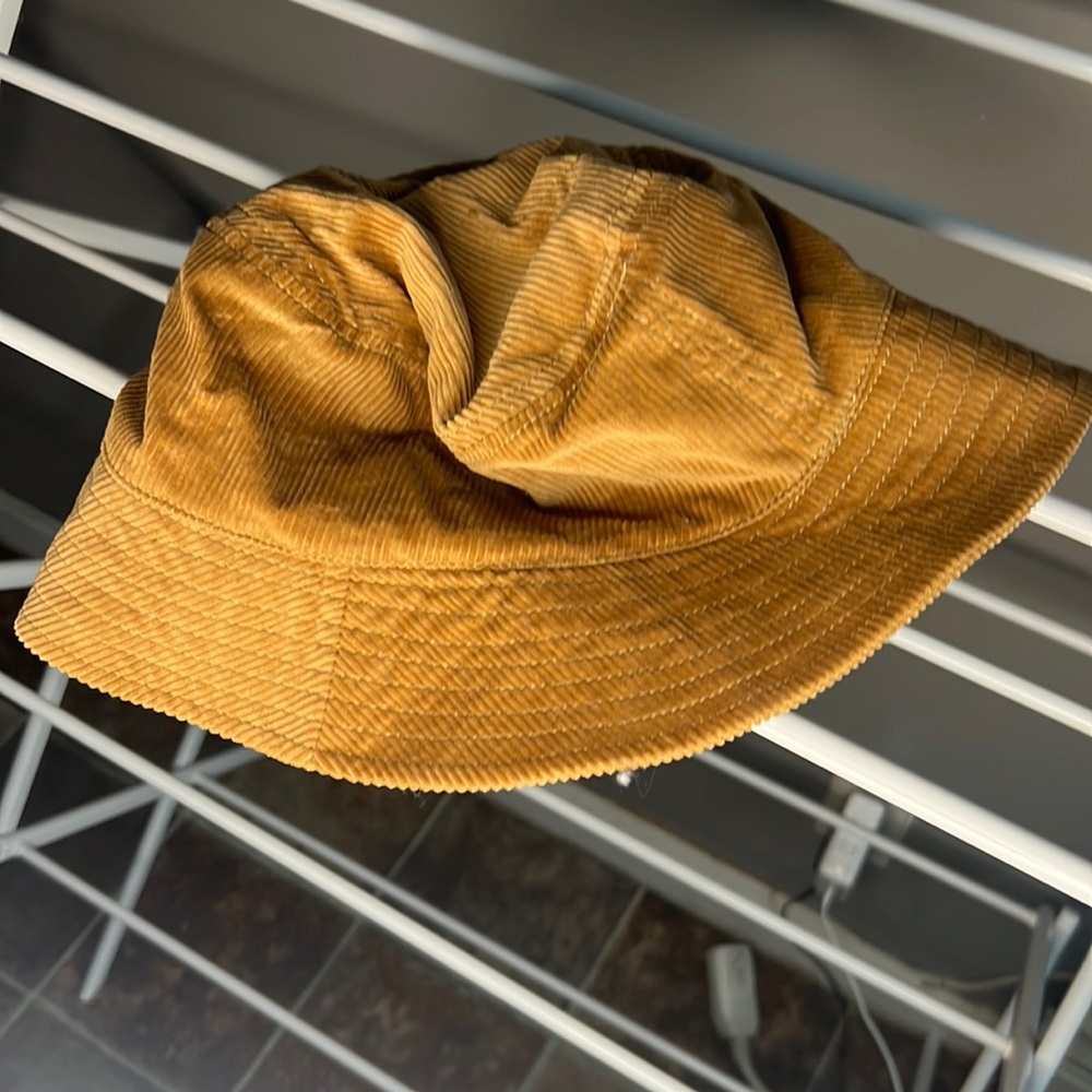 Pure corduroy bucket hat